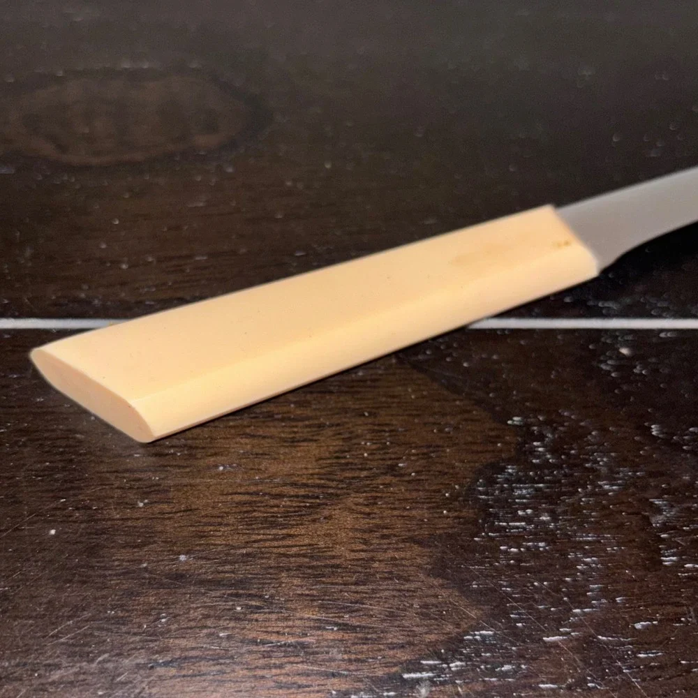 Cattaraugus | Kitchen Knife |‎ 9 inch | Acrylic Handle | MCM